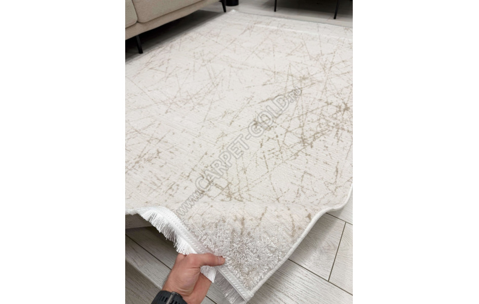 RL60E_WHITE Лайла