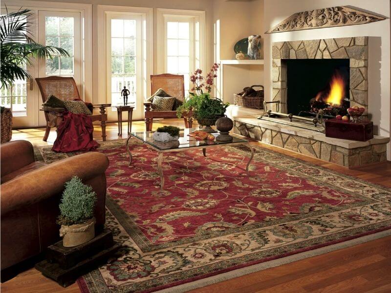 Персидский ковер в гостиную в классическом стиле